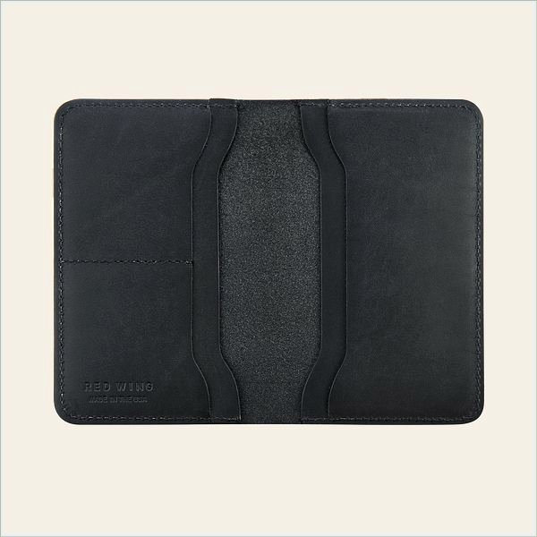  Passport Wallet Unisex Wallet in Black Frontier Leather