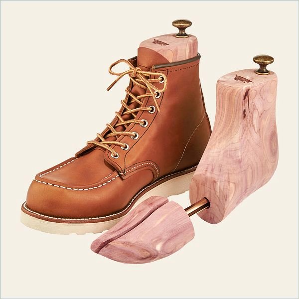  Cedar Boot Tree Boot Storage Product in Cedar