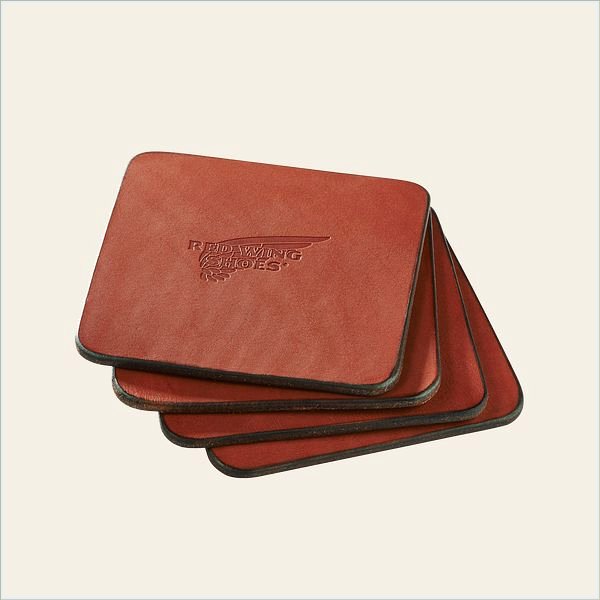  Pioneer Leather Coasters Lifestyle Good in Oro Russet Pioneer Leather