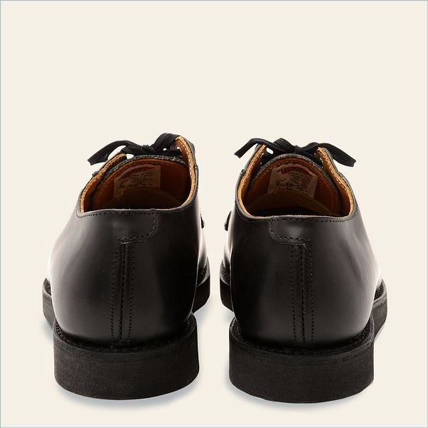  Postman Oxford Men's Oxford in Black Chaparral Leather