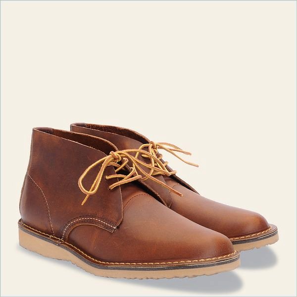  Weekender Chukka Men's Chukka in Copper Rough & Tough Leather