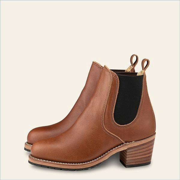  Harriet Women's Heeled Boot in Pecan Boundary Leather