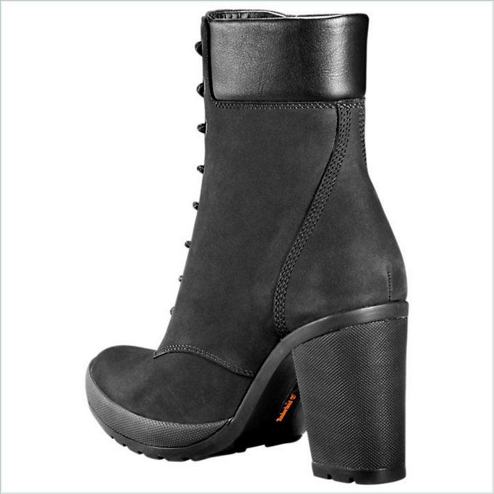  TIMBER Women’s Camdale Chunky Heel Boots