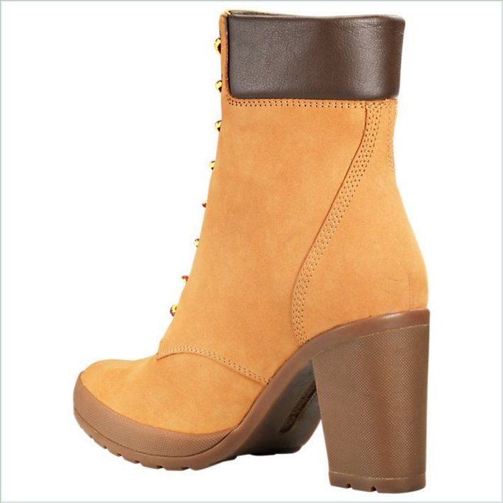  TIMBER Women’s Camdale Chunky Heel Boots