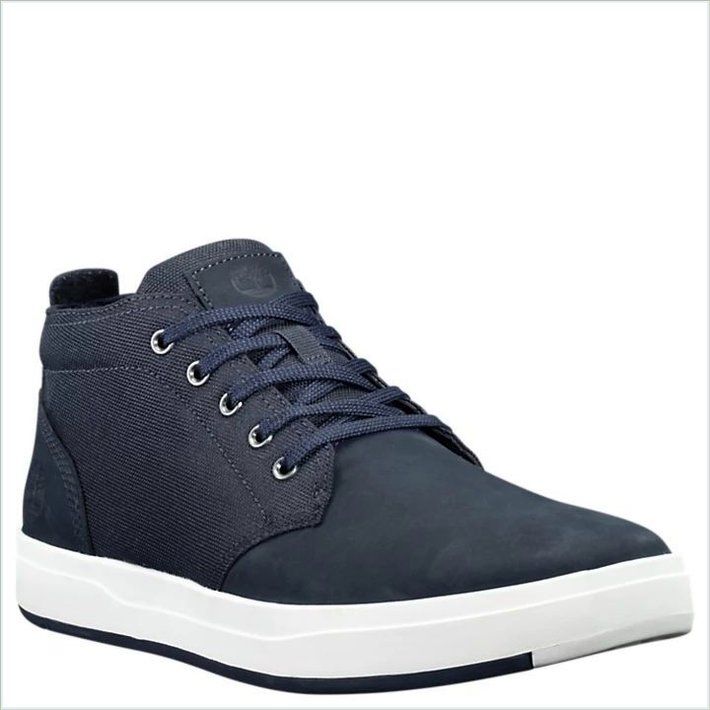  TIMBER Mens Davis Square Mixed-Media Chukka Shoes