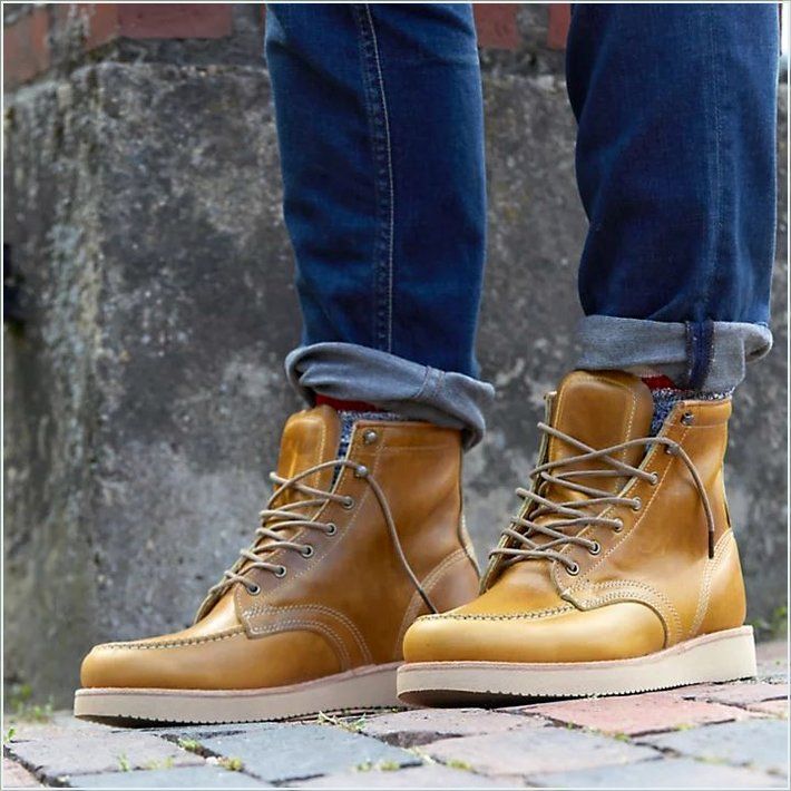  TIMBER Mens American Craft Moc-Toe Boots