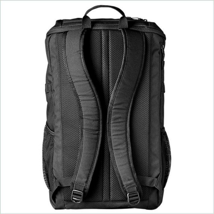  TIMBER Crofton 30-Liter Water-Resistant Backpack