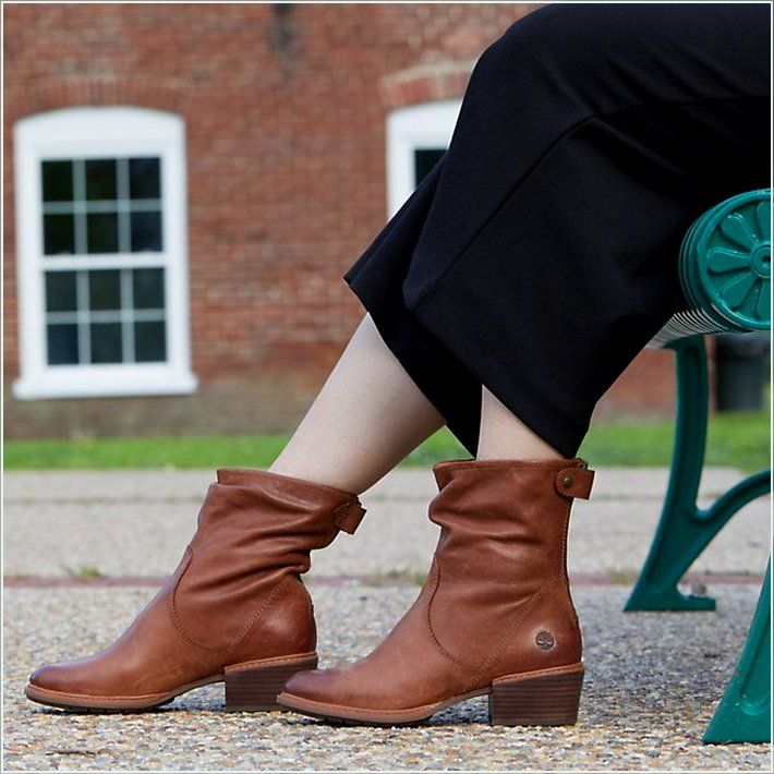  TIMBER Womens Sutherlin Bay Slouch Boots