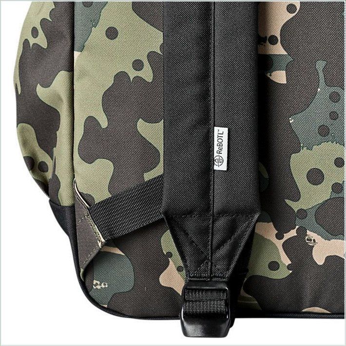  TIMBER Thayer 28-Liter Camo Print Backpack